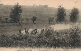 MILITARIA - Mitrailleuses Dissimulés Derrière Un Ruisseau - Carte Postale Ancienne - War 1914-18