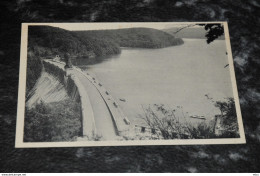 A7241    LA GILEPPE, LE BARRAGE ET LE LAC, CA. 8.5 X 13 CM. - Gileppe (Dam)