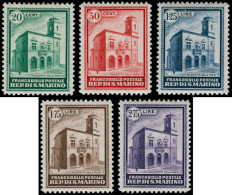 * SAINT MARIN - Poste - 159/63, Complet: Hôtel Des Postes - Unused Stamps