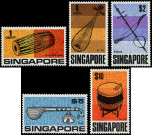 ** SINGAPOUR - Poste - 103/07, Instruments De Musique - Singapour (1959-...)