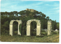 LES ARCADES ROMAINES ET LE CHATEAU.- MEYRARGES.-  ( FRANCIA ) - Meyrargues