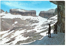 BRECHA DE ROLDAN Y FALSA BRECHA DESDE LA GRUTA DE CASTERET-PARQUE NACIONAL DE ORDESA Y MONTE PERDIDO.- HUESCA.- (ESPAÑA) - Huesca