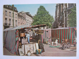 Bruxelles Brussel Grand-Sablon Marché Des Antiquaires Grote-Zavel Antiqwiteiten Markt Edition Le Berrurier 679 - Märkte