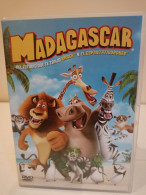 Película Dvd. Madagascar. 2006. Del Estudio Que Trajo Shrek Y El Espantatiburones. - Familiari