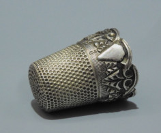 -ANCIEN Dé A COUDRE ARGENT MASSIF Poinçon Charançon COLLECTION COUTURE BRODER     E - Thimbles