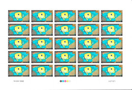 Poisson Ange, Wallis Et Futuna, N°431, Feuille De 25 Timbres, Chaetodon Unimaculatus (W2) - Ungebraucht