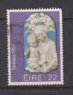 IRELAND  -  1982  Christmas  22p  Used As Scan - Used Stamps