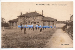 CPA 78 ELANCOURT L'Ecole La Récréation - Elancourt