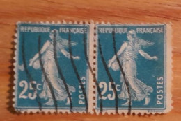 France Yt 140 Paire Tache Blanche ( Fil?) Devant Bras Gauche Ob - Used Stamps