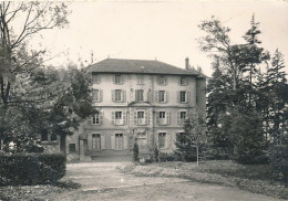 CPM GF(carte Photo 1958 )-15455 -38 (Isère)-Diemoz- "Le Repos Sous Les Sapins" -Le Château De La Grotte-Envoi Gratuit - Diémoz