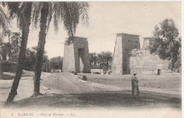 KARNAK - VIEW OF THE KARNAK - Piramiden