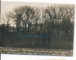 Photo Pilotes Spa 62 Fourragère Par Général Pétain - Guerre Aérienne Escadrille Aéronautique 1WW - 1914-18