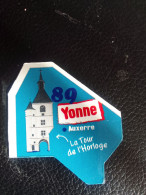 Magnet Le Gaulois, Yonne , 89 - Reclame