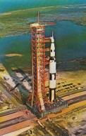 Apollo Saturn-V Rocket On Launch Pad, C1960s Vintage Postcard - Espace