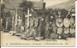 0852- CPA - 22 - PLOUBAZLANEC - Au Cimetière - Le Coin Des Disparus En Mer - ND N° 39 - 2 - Ploubazlanec