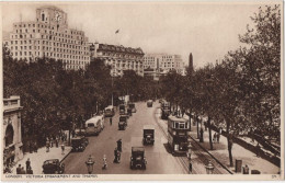 London - Victoria Embankment And Thames - & Old Cars - London Suburbs