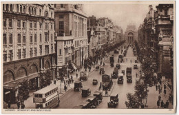 London - Kingsway And Bush House - & Old Cars - London Suburbs