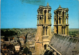 30-10-2023 (5 U 43) France - Cathédrale De Laon - Eglises Et Cathédrales