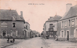 Loire - La Place  - CPA °J - Le Louroux Beconnais