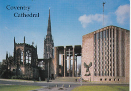 Postcard Coventry Cathedral Spire And East Side My Ref B26263 - Coventry