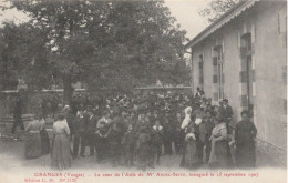 88 - GRANGES - La Cour De L'Asile De M.Ancel Seitz, Inauguré Le 15 Septembre 1907 - Granges Sur Vologne