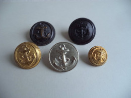 Bouton Lot De 5 Militaire Différents Marine Française Ancre Doré Argenté Noir TW & W  H M. - Boutons