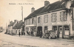 Montlandon * La Route De Paris Nantes * Devanture Boulangerie Café Du Commerce * Automobile Voiture Ancienne - Other & Unclassified