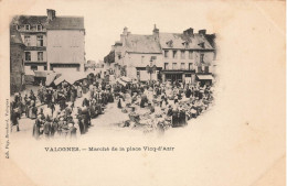 Valognes * Marché De La Place Vicq D'Azir * Foire Marchands - Valognes