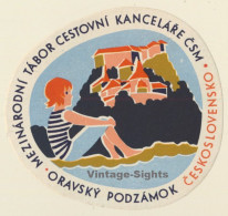 Oravsky Podzámok / Slovakia: Mezinarodni Tabor Cestovni Kancelare CSM (Vintage Luggage Label) - Etiquetas De Hotel