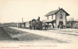 Vailly Sur Aisne * Gare Du CBR Ligne De Soissons à Rethel * C.B.R. Chemin De Fer Aisne * Train Locomotive Machine - Andere & Zonder Classificatie