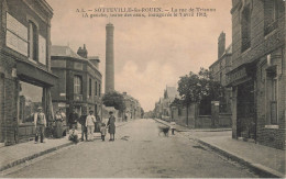 Sotteville Les Rouen * La Rue De Trianon * à Gauche Usine Des Eaux Inaugurée Le 7 Avril 1912 * Villageois - Sotteville Les Rouen