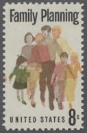 ** United States: 1972, Familienplanung, 8 C. Mehrfarbig, Um 3mm Verschobener Druck - Neufs