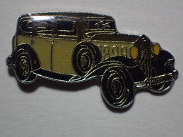 Pin's - Automobiles - Citroën - ROSALIE - Citroën