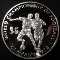 Isole Cook - 5 Dollari 2003 - Mondiali Di Calcio "Germania '74" - UC# 386 - Cook Islands