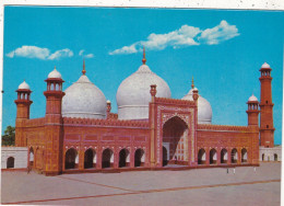 PAKISTAN. LAHORE.  SHAHI MOSQUE - Pakistan