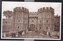 Henry VIII Gateway , Windsor Castle - Windsor Castle