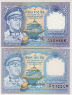 Nepal, Due Banconote Da 1 Rupia Co Firme Diverse FDS - Népal