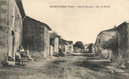 Brauvilliers * Rue Du Moulin , Entrée Du Pays - Autres & Non Classés