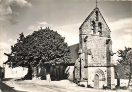 St Sétiers * La Place De L'église Du Village - Sonstige & Ohne Zuordnung