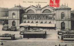 Paris * 15ème * La Gare Montparnasse * Café * Tram Tramway - Métro Parisien, Gares