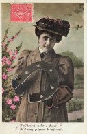 Porte Bonheur * Carte Photo Fantaisie * Femme Et Fer à Cheval * PORTE BONHEUR - Autres & Non Classés