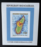 Madagascar Madagaskar 1997 Mi. Bl. A271 Journée Mondiale De La Poste Weltposttag World Post Day 9 Octobre - Madagaskar (1960-...)