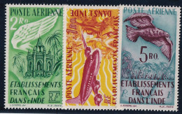 Inde Poste Aérienne N°18/20 - Neuf ** Sans Charnière - N°19 Petite Adhérence Sinon TB - Unused Stamps