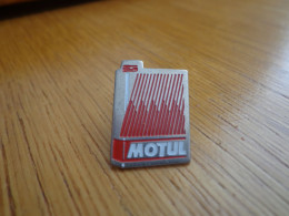 Pin's Bidon Motul - Carburants