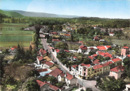 Sarliac * Vue Générale Aérienne Sur La Rue Principale Et Le Village - Other & Unclassified