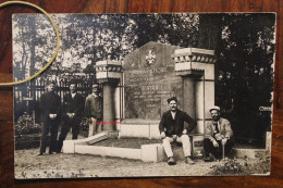 Carte Photo 1916 Monument à La Mémoire Des Soldats Français Morts En Captivité Tirage Print Vintage - Krieg, Militär