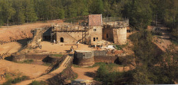 CPM - YONNE - TREIGNY - GUEDELON - ILS BATISSENT UN CHATEAU FORT - Treigny