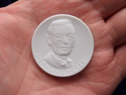 HERMANN HESSE - 150 Jahre ORDEN Pour Le MERITE ( See / Voir Scans ) 14,5 Gr. / 38 Mm. / Porcelaine ! - Non Classés