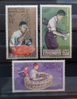 LAOS 1957 NATIVE MUSICIANS SET MNH** - Laos