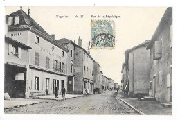 MEYZIEU  (cpa 69)  Rue De La République - Hôtel RIVIERE - Meyzieu